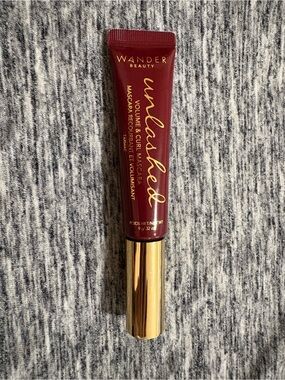 Wander Beauty Unleashed Volume & Curl Mascara — Burgundy with Gold Cap